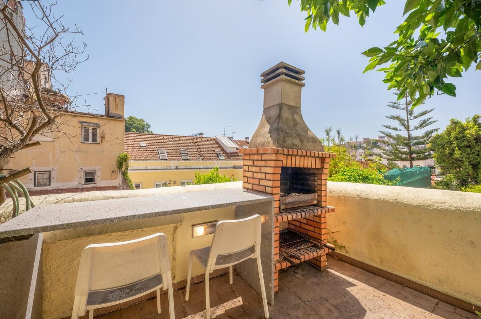 Guestready - Lemon House With Private Garden Daire Lisboa Dış mekan fotoğraf